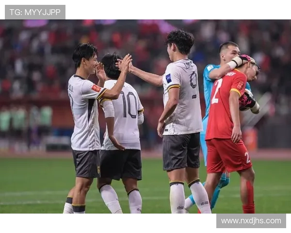 中国足球队征战亚洲杯新阵容亮相 热身赛力拼强敌备战新赛季