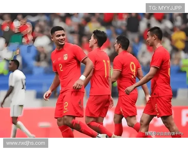 中国足球队成功晋级亚洲杯八强，头号球星表现惊艳引发球迷热议