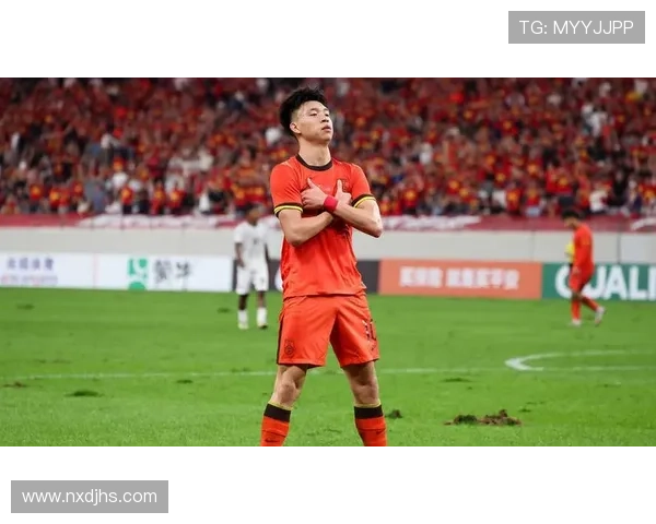 中国足球队备战亚洲杯 新任主帅力争带队突破历史瓶颈