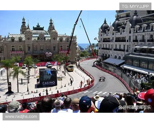 新赛季F1争冠格局突变多队升级策略交锋引发激烈博弈热潮升温中 新赛季F1争冠格局突变多队升级策略交锋引发激烈博弈热潮升温中