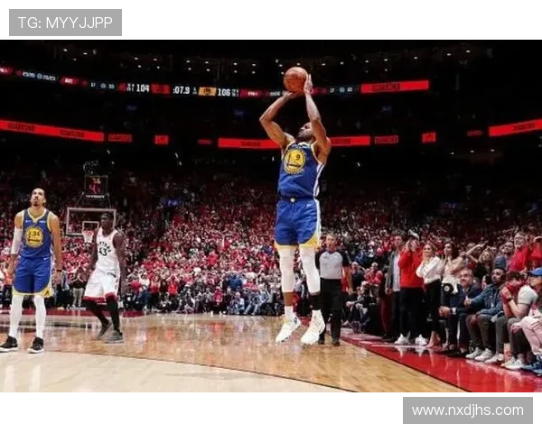 勇士队新赛季阵容曝光 库里引领球队迎接挑战 一线球员状态回升助力冲击总冠军